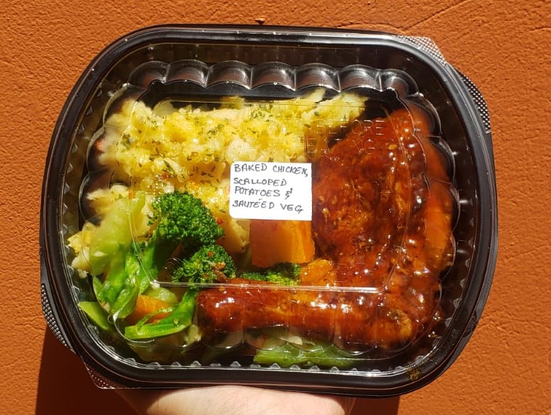 BAKED CHICKEN, SCALLOP POTATO & VEG