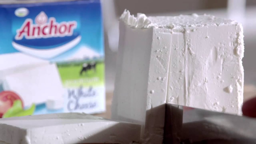 ANCHOR WHITE CHEDDAR 250gm