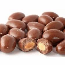 CHARLES Coated Almonds 110g