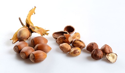 [02553] HAZEL NUTS 70G