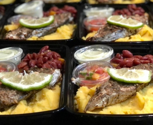 [010014] POP UP KITCHEN-JERK FISH,RED BEAN,MASH POT,CARROT,STRING BEAN