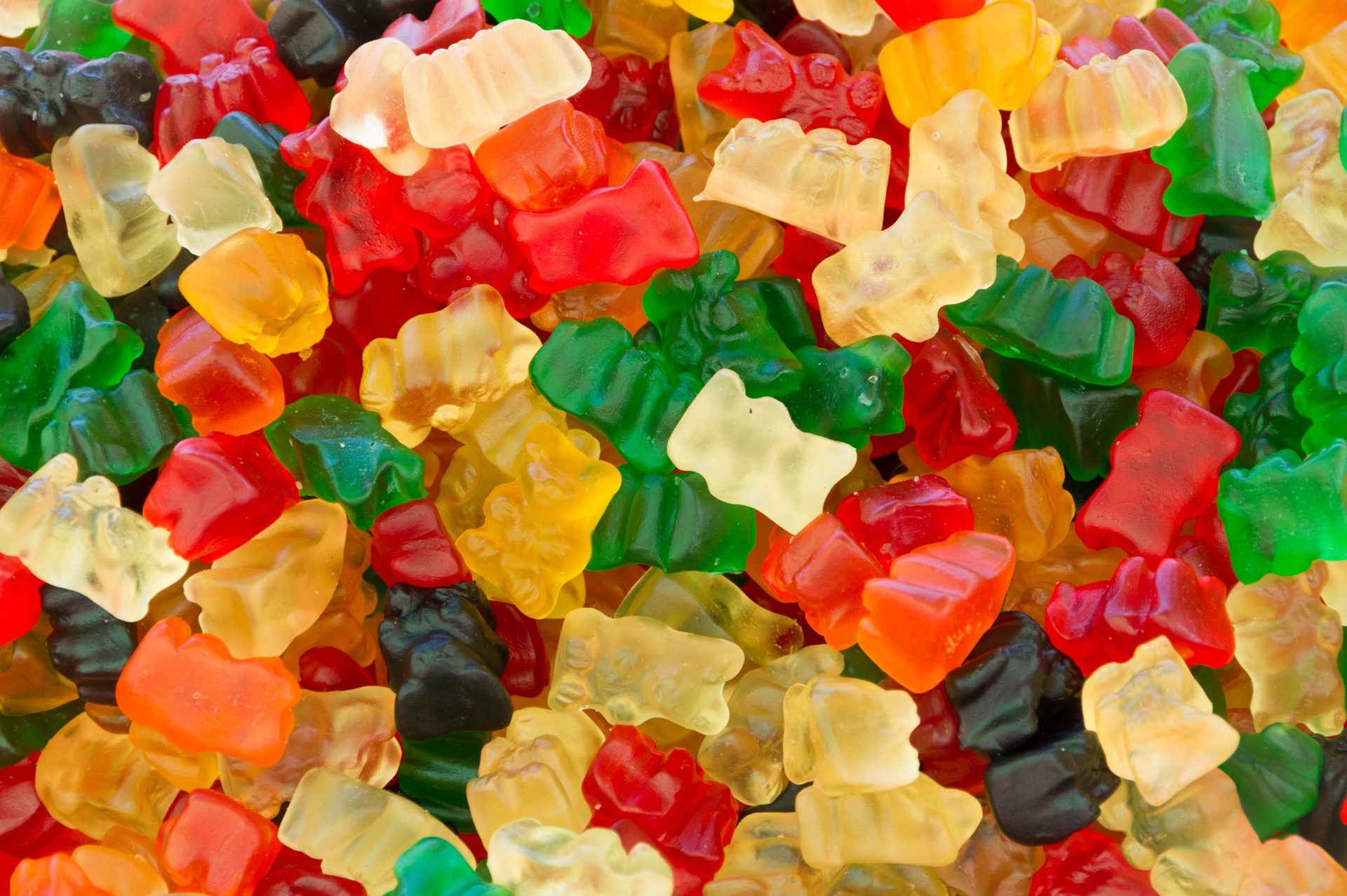 NUTS ABOUT CANDY - Gummi Bears