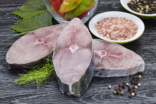 [01405] CARITE STEAKS SKIN ON 