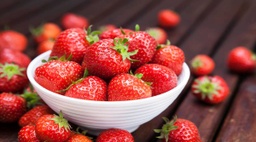 [04045] Strawberries