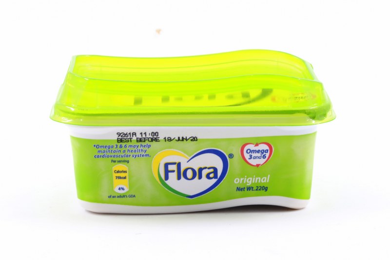 FLORA MARGARINE REDUCED SATURATED FAT 220G
